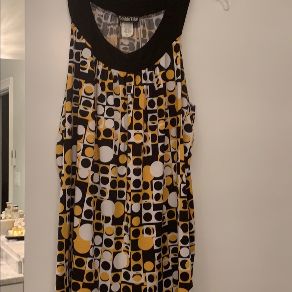 Geometric Design Sleeveless Top